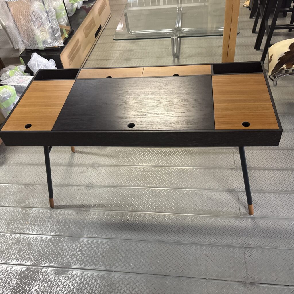 BoConcept / Cupertinoデスク