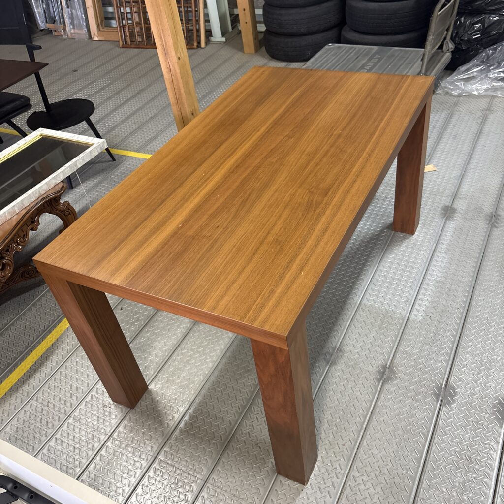 BoConcept Occaダイニングテーブル